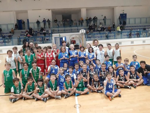 Basket: 55 bambini alla prima tappa del Minibasket Challenge Libertas Liguria