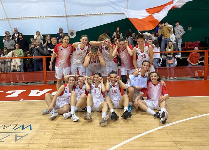 Basket, A2 femminile. L'Amatori Savona batte Matelica e si prende i playoff Basket, A2 femminile. L'Amatori Savona batte Matelica e si prende i playoff