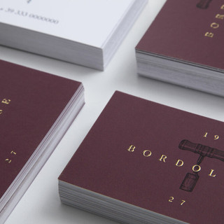 Marketing offline: perché il biglietto da visita funziona ancora