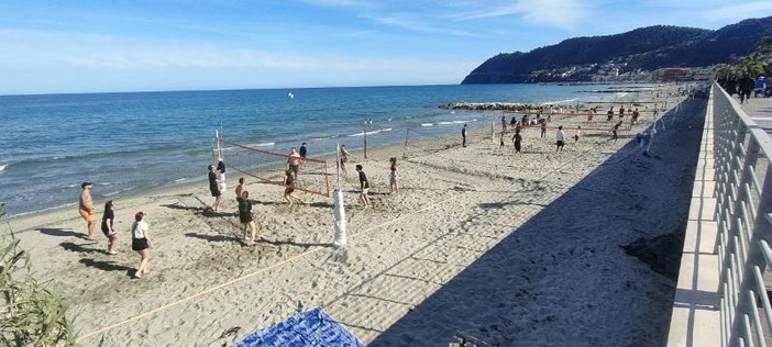 Laigueglia capitale del beach volley inclusivo: 32 campi aperti e oltre 40 atleti Special Olympics protagonisti alla Riviera for Planet" Laigueglia capitale del beach volley inclusivo: 32 campi aperti e oltre 40 atleti Special Olympics protagonisti alla Riviera for Planet"