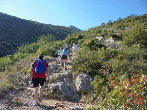 Domenica escursione celebrativa per il 50° anniversario della posa della croce sul Monte Carmo