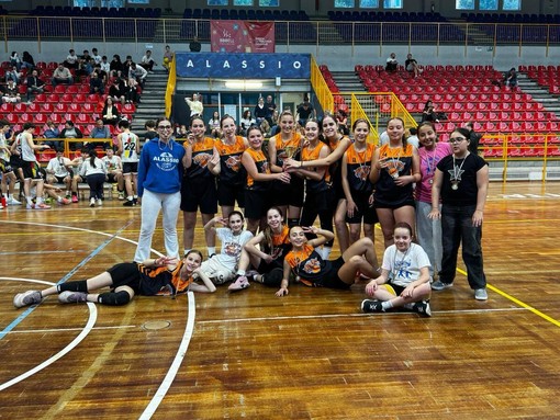 New Basket Abc Ponente | L'Under 13 femminile è campione regionale, sfiorate le finali nazionali New Basket Abc Ponente | L'Under 13 femminile è campione regionale, sfiorate le finali nazionali