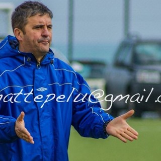 Calcio. Mirco Bagnasco è in pole per sedere sulla panchina del Cengio