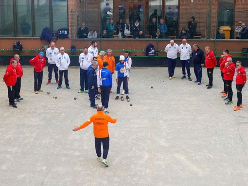 Bocce, 70° Targa d'Oro: è il giorno clou al Palaravizza di Alassio! Bocce, 70° Targa d'Oro: è il giorno clou al Palaravizza di Alassio!