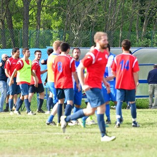 Calcio, Seconda Categoria B: la Vadese vuole riattaccare subito la spina, insidia Calizzano per il Mallare