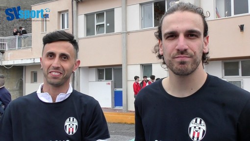 Calcio, Savona. Finalmente Apicella può festeggiare: "Vittoria di tutti coloro che hanno vestito la maglia", Salis: "Tutti insieme ce l'abbiamo fatta" (VIDEO) Calcio, Savona. Finalmente Apicella può festeggiare: "Vittoria di tutti coloro che hanno vestito la maglia", Salis: "Tutti insieme ce l'abbiamo fatta" (VIDEO)