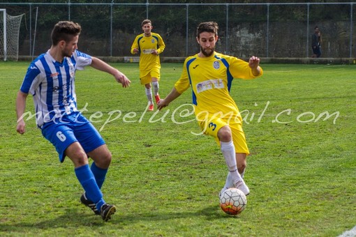 Calcio: riviviamo Ceriale - Pallare nella fotogallery di Matteo Pelucchi