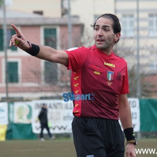 Calcio, Eccellenza. Le terne per la seconda giornata, fischietti da fuori regione per Cairese - Serra e Athletic - Arenzano