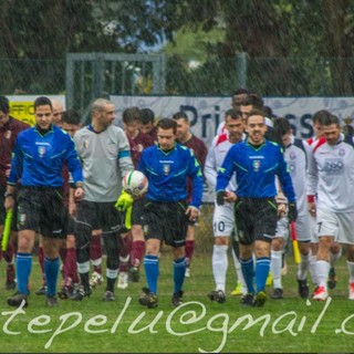 Calcio, Loanesi - Veloce. Un punto per uno nel pantano dell' "Ellena"
