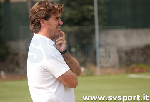 Calciomercato, Carpi. Ufficiale, il nuovo allenatore è Giancarlo Riolfo Calciomercato, Carpi. Ufficiale, il nuovo allenatore è Giancarlo Riolfo