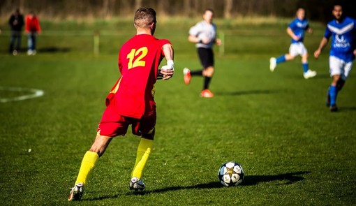 Calcio dilettantistico. Dopo l'abolizione del vincolo come evolveranno le quote under? Calcio dilettantistico. Dopo l'abolizione del vincolo come evolveranno le quote under?