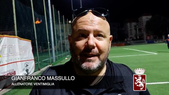 Calcio, Ventimiglia. Massullo alla vigilia del campionato: "Vogliamo dar fastidio a tutti, orgogliosi nel vedere in campo tanti ragazzi del nostro vivaio" (VIDEO) Calcio, Ventimiglia. Massullo alla vigilia del campionato: "Vogliamo dar fastidio a tutti, orgogliosi nel vedere in campo tanti ragazzi del nostro vivaio" (VIDEO)