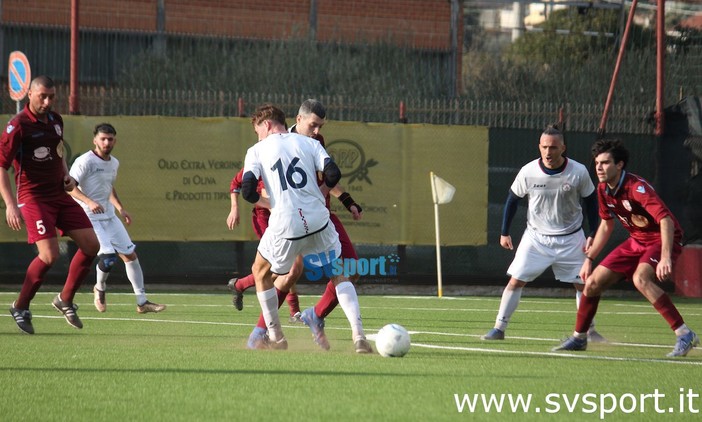Calcio, Prima Categoria. Camporosso e Pra all'atto decisivo, un pareggio e i rossoblu possono toccare la Promozione Calcio, Prima Categoria. Camporosso e Pra all'atto decisivo, un pareggio e i rossoblu possono toccare la Promozione