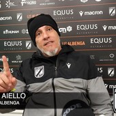 Calcio, Albenga. Aiello fa fuoco e fiamme in conferenza stampa: &quot;Scritte stronzate, la squadra non è la stessa del girone di andata&quot; (VIDEO)
