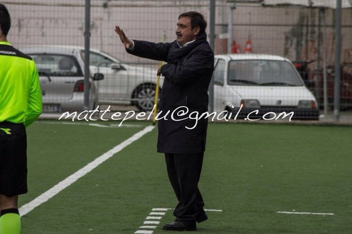 Calcio. Loanesi-Ferraro, un legame indissolubile. Il Mister: "Loano è casa mia" Calcio. Loanesi-Ferraro, un legame indissolubile. Il Mister: "Loano è casa mia"