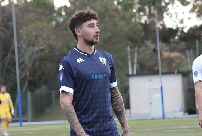 Calcio, Celle Varazze. Gianmarco Insolito festeggia il primo gol in Serie D: "Abbiamo avuto una grande reazione, nel girone di ritorno mostreremo il nostro valore" (VIDEO) Calcio, Celle Varazze. Gianmarco Insolito festeggia il primo gol in Serie D: "Abbiamo avuto una grande reazione, nel girone di ritorno mostreremo il nostro valore" (VIDEO)