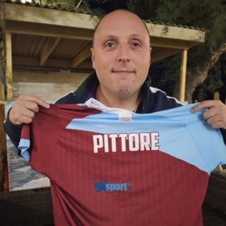 Calcio, Vadese. Simone Marinelli lancia la volata playoff: "La squadra può salire subito, in caso contrario continuerò a investire sui colori azzurrogranata"