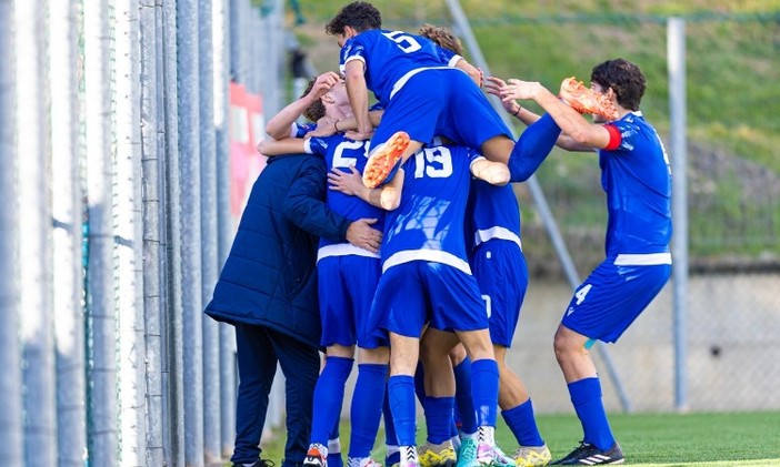 Calcio, Torneo di Viareggio. La Rappresentativa Serie D parte alla grande, 4-0 agli spagnoli del Jovenes Promesas Calcio, Torneo di Viareggio. La Rappresentativa Serie D parte alla grande, 4-0 agli spagnoli del Jovenes Promesas