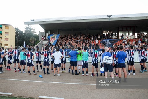 Calcio | Savona. La società brinda alla conferma del ripescaggio: "Confermata la fondatezza delle nostre tesi" Calcio | Savona. La società brinda alla conferma del ripescaggio: "Confermata la fondatezza delle nostre tesi"