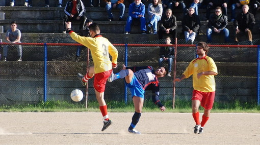 Calcio, Celle Ligure. Fabio Ferrando lascia i gillorossi: "Ho trascorso anni splendidi, in bocca al lupo a tutti"