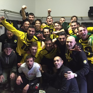 FOTONOTIZIA: Aurora, è festa per la qualificazione ai playoff FOTONOTIZIA: Aurora, è festa per la qualificazione ai playoff