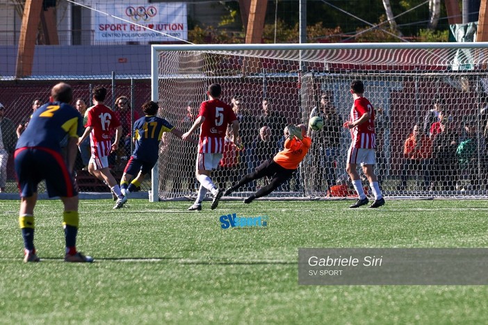 Calcio, Eccellenza. Il derby accende la Val Bormida, alle 15:30 Millesimo e Carcarese in campo per l'anticipo Calcio, Eccellenza. Il derby accende la Val Bormida, alle 15:30 Millesimo e Carcarese in campo per l'anticipo