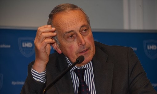 Calcio. Il presidente Abete lancia l'allarme sulla Riforma dello Sport: "Club nell'incertezza. Governo e Parlamento pensino alla tenuta del sistema dilettantistico" Calcio. Il presidente Abete lancia l'allarme sulla Riforma dello Sport: "Club nell'incertezza. Governo e Parlamento pensino alla tenuta del sistema dilettantistico"