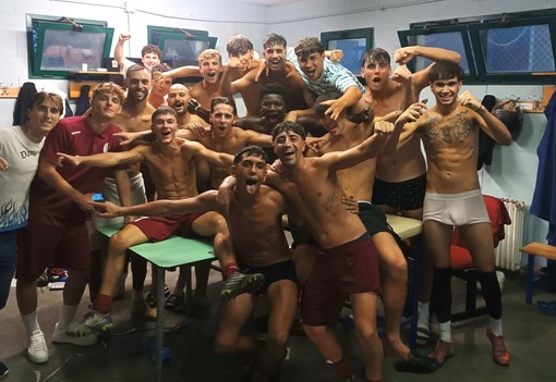 Calcio | Il primo derby va alla Veloce, super rimonta granata nel 3-2 alla Priamar