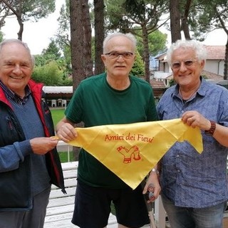 Albenga, i Fieui di caruggi incontrano Sandro Mazzola (FOTO)