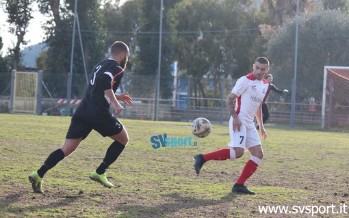 Calcio. Prima Categoria A: tutto sul testa a testa al vertice tra Pontelungo e Camporosso, ma attenzione anche agli incastri in zona playout Calcio. Prima Categoria A: tutto sul testa a testa al vertice tra Pontelungo e Camporosso, ma attenzione anche agli incastri in zona playout