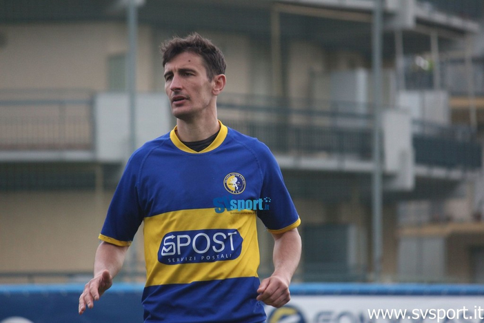 Calcio, Coppa Italia. La Voltrese conferma il 2-1 dell'andata, decide la doppietta di Damonte Calcio, Coppa Italia. La Voltrese conferma il 2-1 dell'andata, decide la doppietta di Damonte