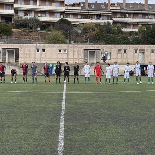 Calcio, Promozione. Il Legino stende il Little Club James: 3 a 1 per i savonesi in un match con tre espulsi