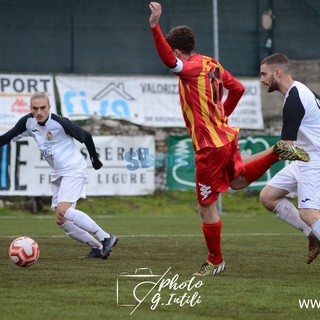 Calcio, Eccellenza: al vaglio l'ipotesi di un doppio girone da dieci squadre ciascuno