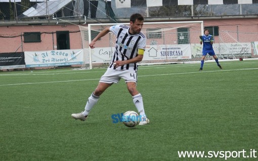 Calcio, Lavagnese. Avellino regala il primo round playoff alla Lavagnese, domenica prossima la gara di ritorno in Liguria