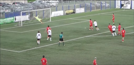 Calcio, Albenga. Tre gol anche al Forza e Coraggio. Gli highlights dall'Annibale Riva (VIDEO)