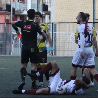 Giudice Sportivo, Promozione. Il &quot;coppino&quot; costa tre giornate a Sacco, il Ceriale perde Mariani e Beluffi per due giornate