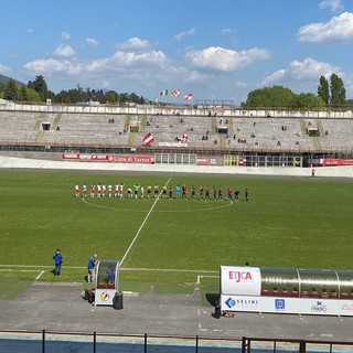 Calcio, Serie D. Il Vado cade al 90' a Varese, ma i risultati degli altri campi avvicinano la salvezza