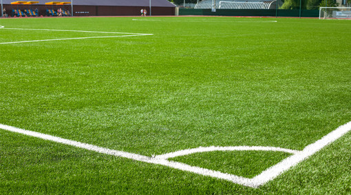 Come scegliere un campo sintetico in erba artificiale per impianti sportivi Come scegliere un campo sintetico in erba artificiale per impianti sportivi