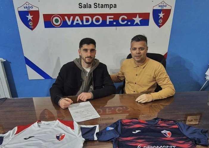 Calciomercato. Il Vado non conosce sosta, tesserato anche il centrocampista Matteo Alluci Calciomercato. Il Vado non conosce sosta, tesserato anche il centrocampista Matteo Alluci