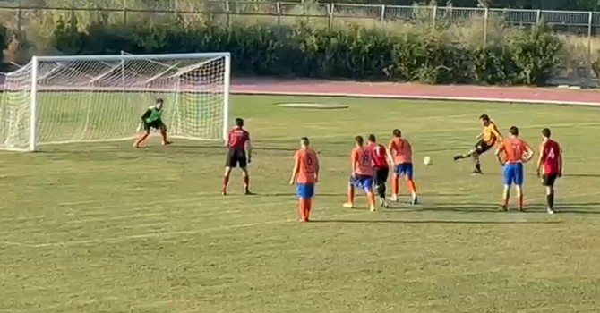 Calcio | Prima Categoria A. Una buona Villanovese rende la vita dura all'Altarese, i giallorossi passano 3-2 con i gol di Diamanti, Metalla e Romano