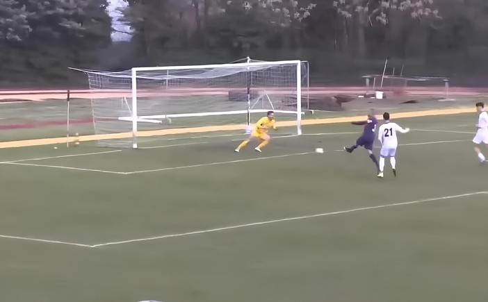 Calcio. Al Vado basta Alfiero per espugnare Tortona, i bianconeri di Buttu pericolosi solo nel finale (VIDEO)