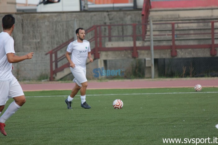 Calcio, Sestrese. Il girone di ferro non spaventa: "Utile alla nostra crescita, grazie al presidente Ivaldi e ai club che hanno voluto ripartire in sicurezza" Calcio, Sestrese. Il girone di ferro non spaventa: "Utile alla nostra crescita, grazie al presidente Ivaldi e ai club che hanno voluto ripartire in sicurezza"