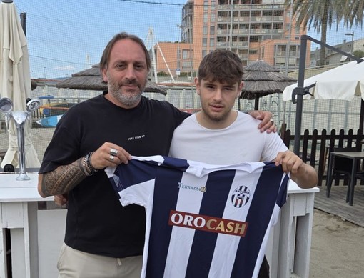 Calciomercato, Savona. Mattia Fois confermato nel parco portieri biancoblu, sarà il vice Moraglio