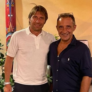 Antonio Conte fa tappa nel savonese: avvistato a cena da Zio Pesce in Darsena a Savona
