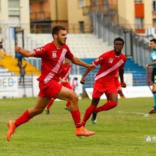 Giovanni Boggian in azione con la maglia del Savona