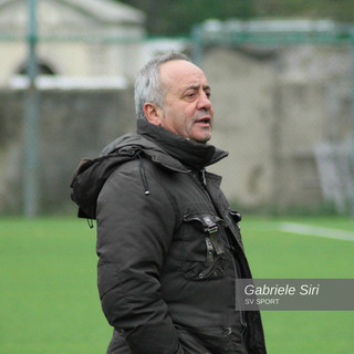 Calcio, Prima Categoria. La Veloce non va oltre il pari con il Quiliano&amp;Valleggia e mister Gerundo non ci sta per l'arbitraggio: "Mandare un arbitro da Imperia quando ti giochi il campionato con una squadra ponentina è una cosa inaudita"