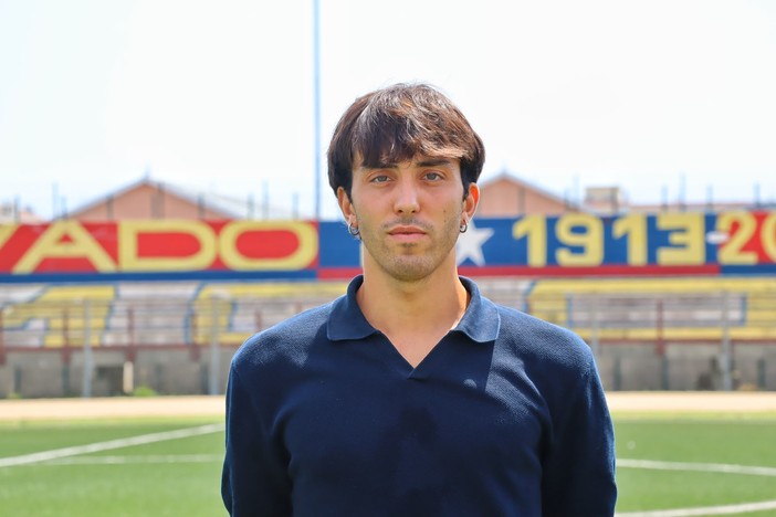 Calciomercato | Ufficiale l'ingaggio di Dellepiane, il Vado presenta il giocatore Calciomercato | Ufficiale l'ingaggio di Dellepiane, il Vado presenta il giocatore