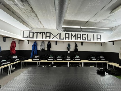 FOTONOTIZIA: Restyling dello spogliatoio per l'Albingaunia, sabato il test contro la Sanremese