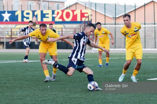 Calcio | Eccellenza. Parte la nuova rincorsa alla Serie D, alle 15:00 il via al campionato Calcio | Eccellenza. Parte la nuova rincorsa alla Serie D, alle 15:00 il via al campionato