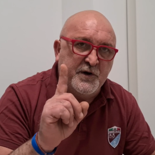 Calcio, Vadese. Il club e mister Saltarelli rompono con il Vado: "Mai più al Chittolina. Tarabotto ha la concessione, ma non è il padrone dello stadio" (VIDEO)